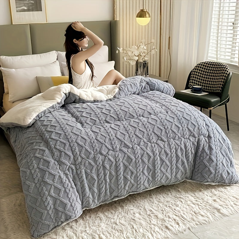 Luxurious Taffeta & Sherpa Fleece Comforter