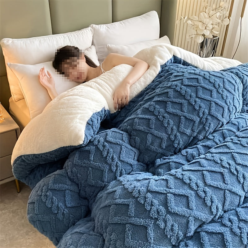 Luxurious Taffeta & Sherpa Fleece Comforter